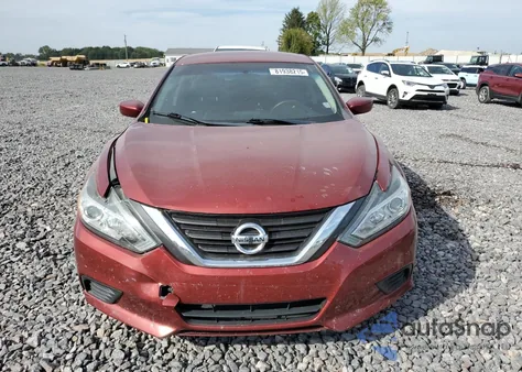 2017 Nissan Altima 2.5 z USA, uszkodzony, nr VIN 1N4AL3AP6HC158156